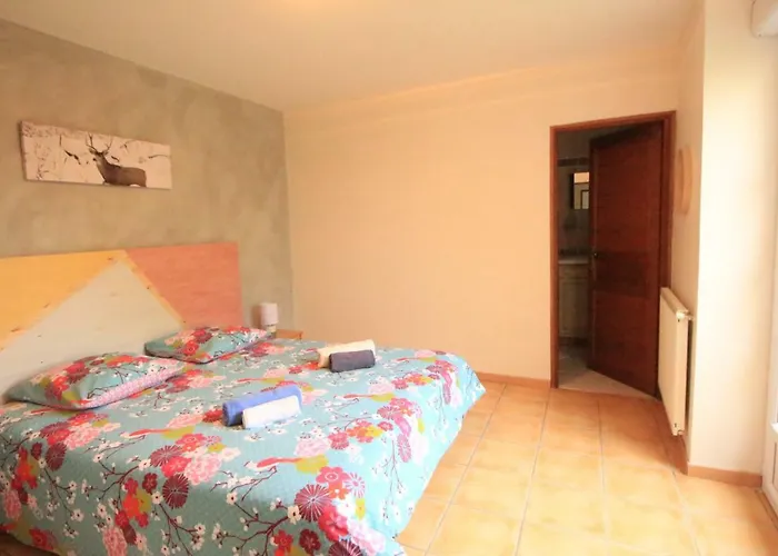 Lou Peyrol Nyaraló *