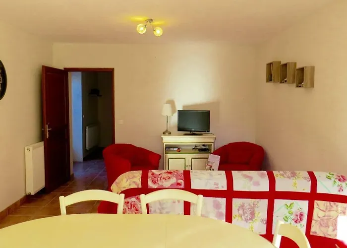 Lou Peyrol Nyaraló Urval